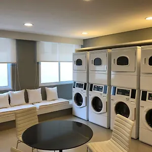 Apto Novo - Um Bloco Do Metro Republica Apartamento